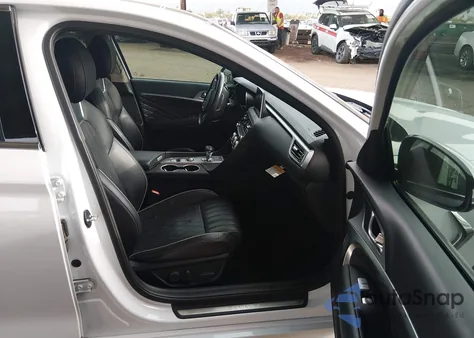 2019 Genesis G70 2.0T Advanced из США, поврежденный, VIN KMTG44LA8KU015177